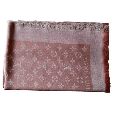 louis vuitton m70805|Monogram Shine Shawl .